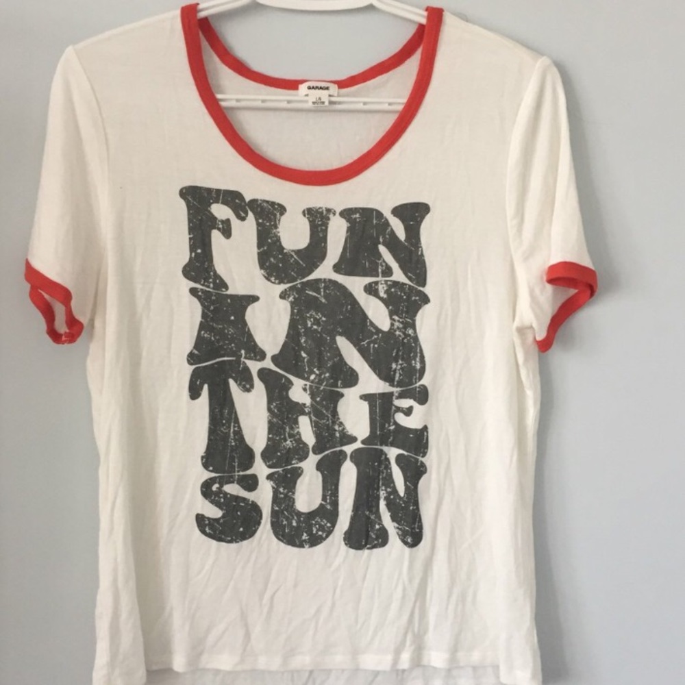 graphic vintage 70s style lightweight tee